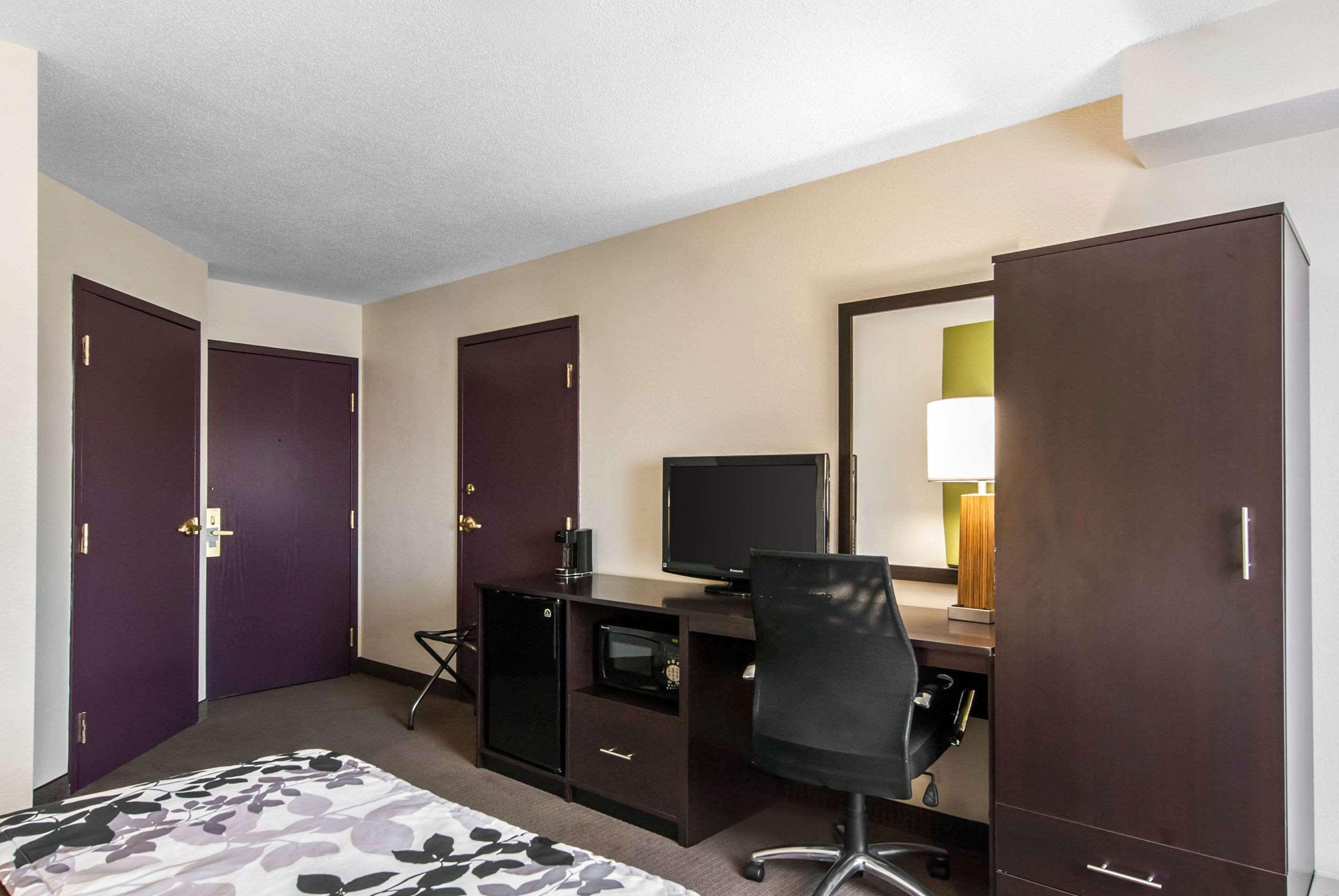 Sleep Inn Saint Charles Bagian luar foto